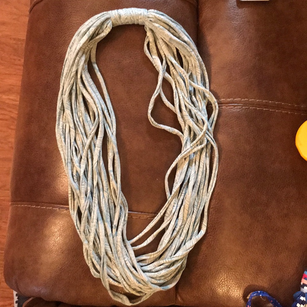 NWTDONA BELA SHRED SCARF